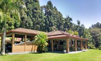 Imagem: Sítio com infraestrutura completa, com