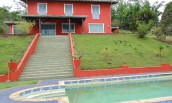 Imagem: Sítio de alto padrão, construção em