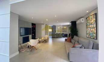 Imagem 2: Casa de Luxo à Venda em Condomínio na Vila Andrade, SP: 3 quartos, 3 suítes, 2 salas, 4 ba