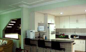 Imagem: 3 dormitórios, 1 suítes, 4 vagas na garagem