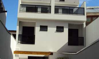 Imagem 2: 3 dormitórios, 3 suíte, 4 banheiro, 4 vagas na garagem, 190M² de Área Construída