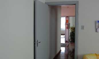 Imagem 3: 3 dormitórios, 2 banheiro, 4 vagas na garagem