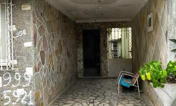 Imagem: CASA COMERCIAL em CAMPOS DOS GOYTACAZES