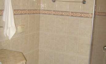 Imagem 6: 4 dormitórios, 1 suítes, 2 banheiro, 10 vagas na garagem, 9550M² de Área Total