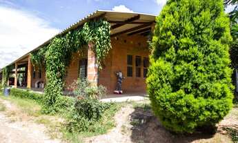 Imagem 7: 3 dormitórios, 1 suítes, 2 banheiro, 2500M² de Área Total