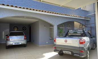 Imagem: 3 dormitórios, 1 suítes, 3 banheiro, 4