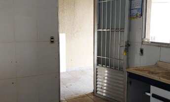 Imagem 2: 2 dormitórios, 2 vagas na garagem