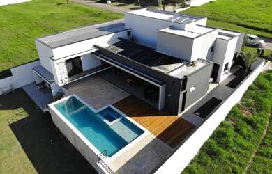 Imagem 4: 3 dormitórios, 1 suítes, 3 banheiro, 4 vagas na garagem, 800M² de Área Total