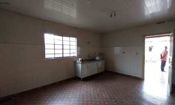 Imagem 4: 2 dormitórios, 1 vaga na garagem, 300M² de Área Total