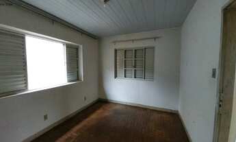 Imagem 6: 2 dormitórios, 1 vaga na garagem, 300M² de Área Total