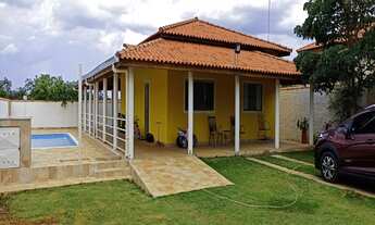 Imagem: 2 dormitórios, 6 vagas na garagem, 680M²