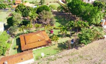 Imagem: 3 dormitórios, 1 suítes, 2 banheiro, 3