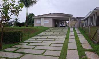 Imagem: 3 dormitórios, 1 suítes, 4 vagas na garagem