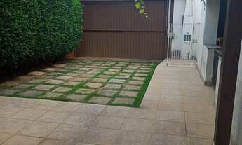 Imagem: CASA TÉRREA DE ESQUINA EM SANTA ROSÁLIA