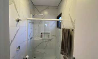 Imagem 3: LINDA CASA TÉRREA NO CONDOMÍNIO TERRAS DE SÃO FRANCISCO-ACEITA FINANCIAMENTO BANCÁRIO!!!