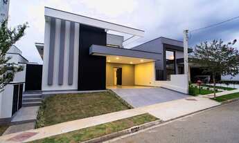 Imagem: CASA TÉRREA COM PISCINA E MÓVEIS PLANEJADOS