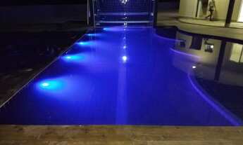 Imagem 2: 9 dormitórios, 9 suíte, 1 banheiros, 450M² de Área Construída