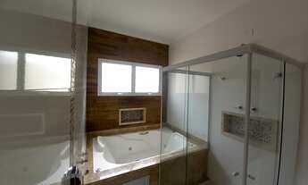 Imagem 5: 4 dormitórios, 4 suíte, 3 banheiro, 2 vagas na garagem, 240M² de Área Construída