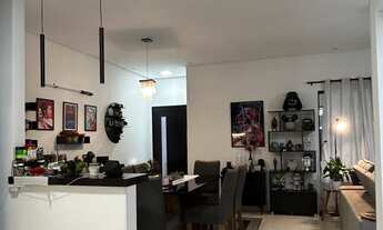 Imagem 2: 3 dormitórios, 1 suítes, 2 vagas na garagem, 140M² de Área Construída