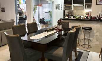 Imagem 3: 3 dormitórios, 1 suítes, 2 vagas na garagem, 140M² de Área Construída