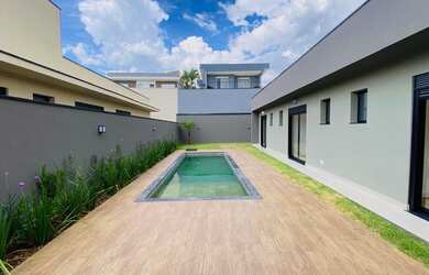 Imagem 7: 3 dormitórios, 3 suíte, 2 vagas na garagem, 211M² de Área Construída