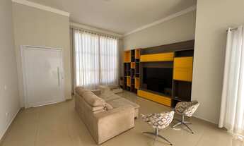 Imagem 7: Linda Casa à Venda em Bragança Paulista-SP, Condomínio Jardim Flamboyan: 3 Quartos, 3 Suít