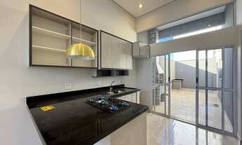 Imagem 3: Imperdível oportunidade de adquirir casa com 3 quartos e 2 vagas na Villa Verde Bragança!