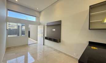 Imagem 2: Imperdível oportunidade de adquirir casa com 3 quartos e 2 vagas na Villa Verde Bragança!