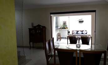 Imagem 5: 4 dormitórios, 4 suíte, 4 banheiro, 5 vagas na garagem, 300M² de Área Construída