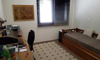 Imagem 7: 3 dormitórios, 3 suíte, 4 banheiro, 4 vagas na garagem, 230M² de Área Construída