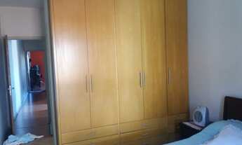 Imagem 6: 3 dormitórios, 1 suítes, 3 banheiro, 2 vagas na garagem, 200M² de Área Construída