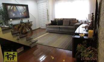 Imagem 5: 3 dormitórios, 1 suítes, 4 banheiro, 4 vagas na garagem, 223M² de Área Construída