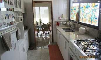 Imagem 3: 4 dormitórios, 2 suíte, 4 banheiro, 3 vagas na garagem, 197M² de Área Construída