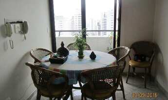 Imagem 4: 4 dormitórios, 2 suíte, 4 banheiro, 3 vagas na garagem, 197M² de Área Construída