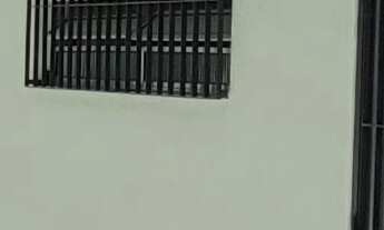 Imagem 6: 3 dormitórios, 1 suítes, 4 banheiro, 2 vagas na garagem, 260M² de Área Construída