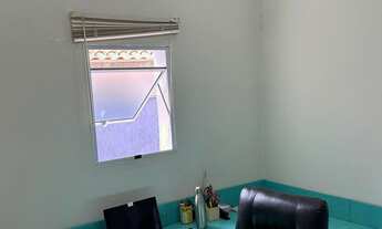 Imagem 4: 3 dormitórios, 1 suítes, 3 banheiro, 2 vagas na garagem, 180M² de Área Construída