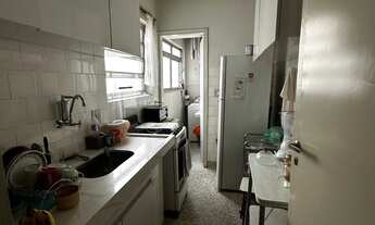 Imagem 2: 1 dormitório, 1 banheiros, 1 vaga na garagem, 46M² de Área Construída