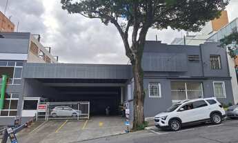 Imagem 7: 100 vagas na garagem, 4200M² de Área Construída