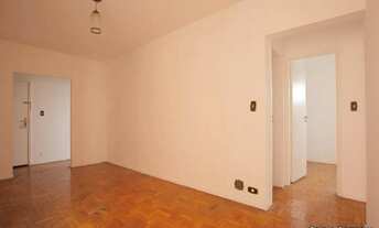 Imagem: 3 dormitórios, 2 banheiro, 1 vaga na garagem