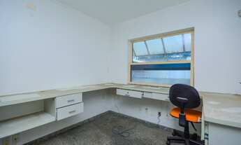 Imagem 4: 1300M² de Área Construída