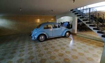 Imagem 7: 4 dormitórios, 3 suíte, 5 banheiro, 8 vagas na garagem, 380M² de Área Construída