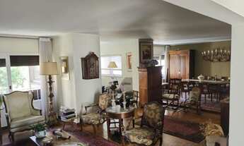 Imagem 6: 3 dormitórios, 1 suítes, 3 banheiro, 1 vaga na garagem, 201M² de Área Construída