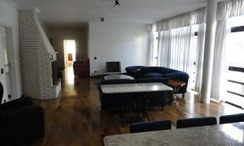 Imagem: 3 dormitórios, 1 suítes, 5 banheiro, 2