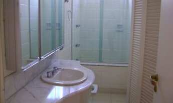 Imagem 6: 3 dormitórios, 1 suítes, 5 banheiro, 2 vagas na garagem, 187M² de Área Construída