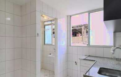 Imagem 4: 2 dormitórios, 1 banheiros, 1 vaga na garagem, 56M² de Área Construída