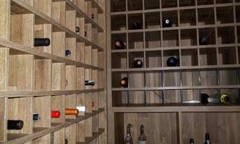 Imagem 2: 4 dormitórios, 2 suíte, 4 vagas na garagem, 550M² de Área Total