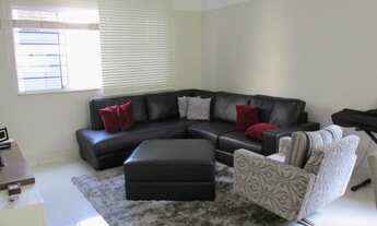 Imagem 2: 3 dormitórios, 3 suíte, 5 banheiro, 2 vagas na garagem, 120M² de Área Total