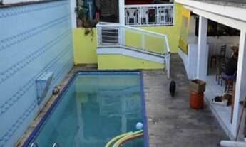 Imagem: 4 dormitórios, 3 suíte, 6 banheiro, 3