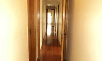 Imagem 6: 3 dormitórios, 1 suítes, 3 banheiro, 3 vagas na garagem, 173M² de Área Construída