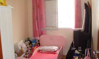 Imagem 5: 3 dormitórios, 1 suítes, 2 banheiro, 2 vagas na garagem, 80M² de Área Construída